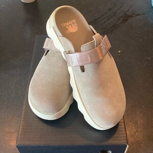 Brand New never worn Sorel VIBE clog